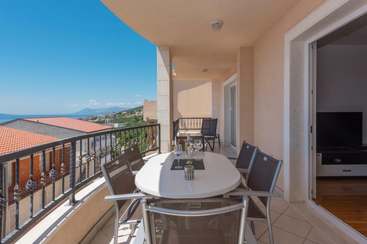ماكارسكا Apartments Naja المظهر الخارجي الصورة