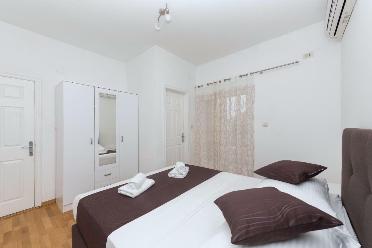ماكارسكا Apartments Naja المظهر الخارجي الصورة